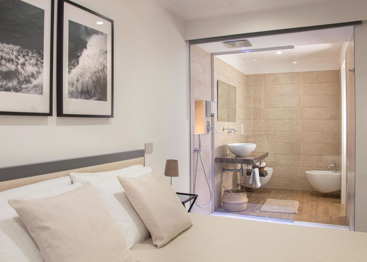 Luxury House Dogana 37 Apartment Salerno Luaran gambar