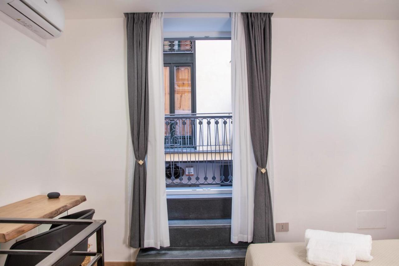 Luxury House Dogana 37 Apartment Salerno Luaran gambar
