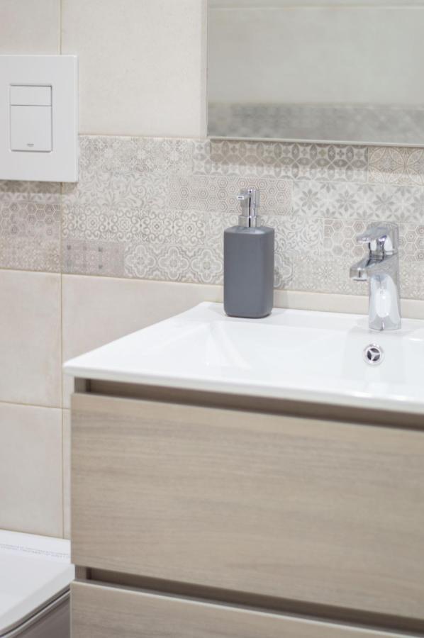Luxury House Dogana 37 Apartment Salerno Luaran gambar